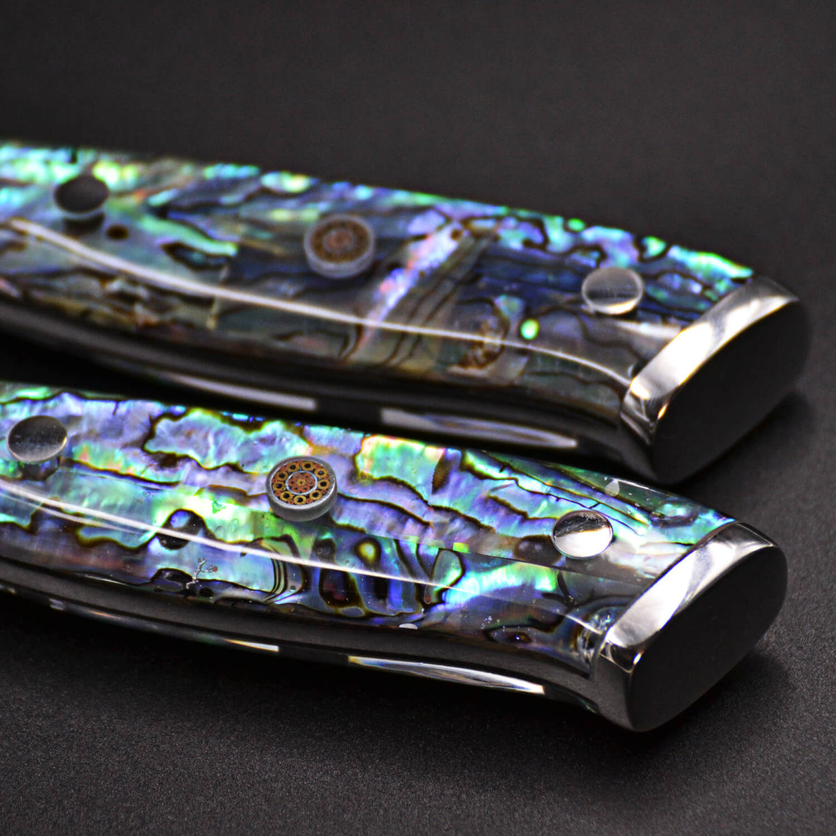 Sheru knivset