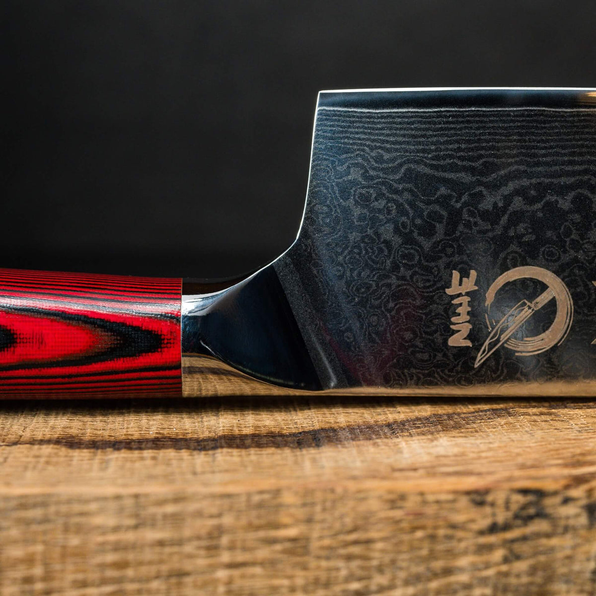 Hakku Aka hackkniv